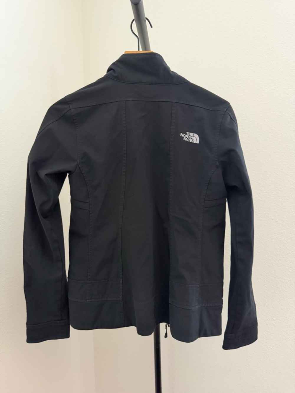 The North Face Women's Black Utility Softshell Jacket - Picture 7 of 7